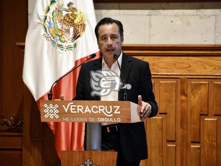 Confirma gobernador arribo de más vacunas a Veracruz; son para sector 30-39