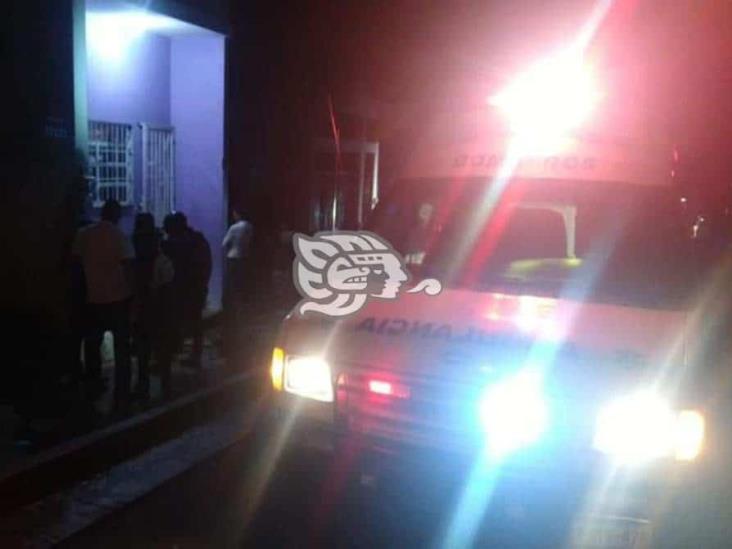 Joven resulta lesionado tras riña en Mahuixtlán