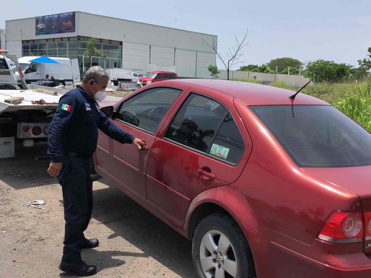 Conductor se lleva por delante a motociclista en calles de Boca del Río