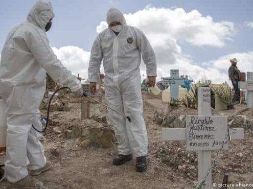 Casi 50 personas ya vacunadas en Veracruz han muerto por COVID-19; 559 contagios