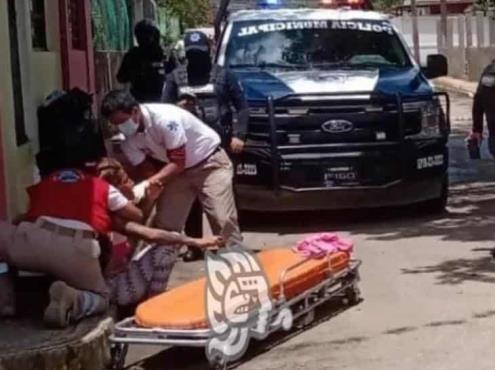Hospitalizan en Cosoleacaque a mujer herida con picahielo