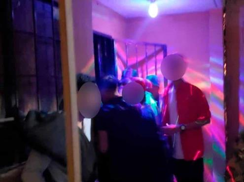 Siguen las fiestas clandestinas en Xalapa pese a semáforo rojo