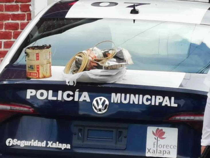 Recipiente con pólvora dentro de casa abandonada genera movilización en Xalapa