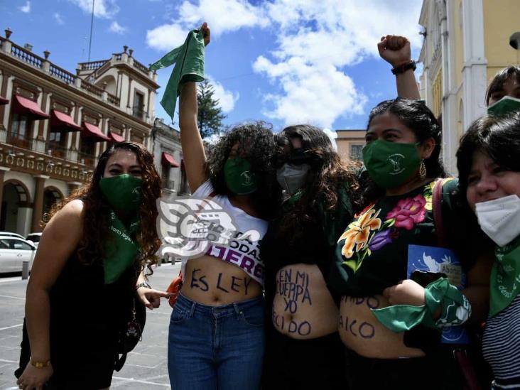 Celebran despenalización del aborto hasta las 12 semanas en Veracruz