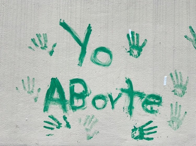 Al grito de sí se pudo, xalapeñas celebran despenalización del aborto en Veracruz