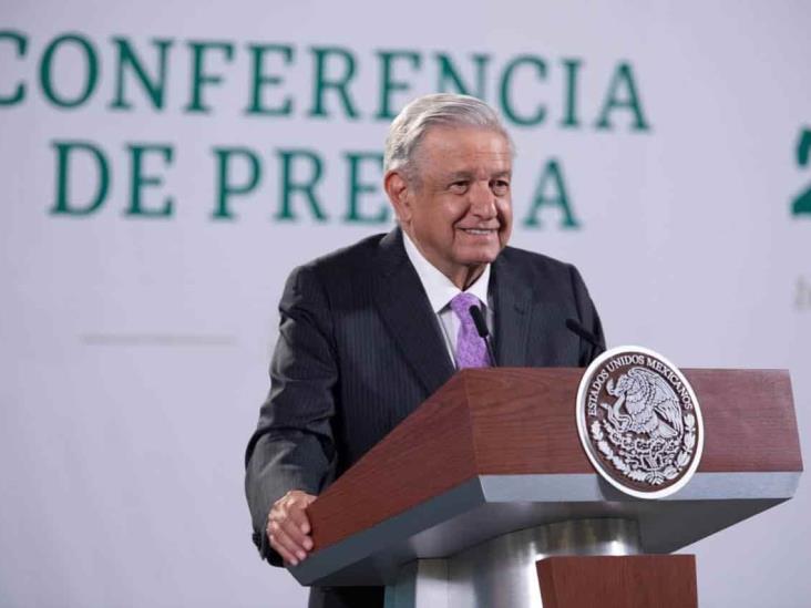 Pide AMLO considerar espionaje de Peña Nieto en Consulta Popular