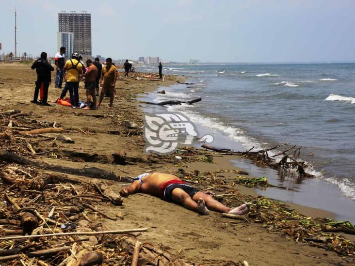 Tres personas fallecen ahogadas en las playas de Coatzacoalcos