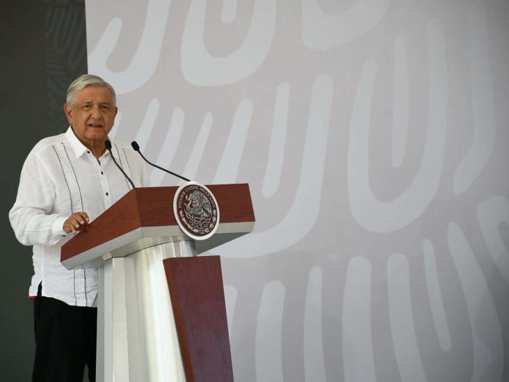 En Veracruz se ha avanzado mucho; Cuitláhuac da un buen ejemplo: AMLO