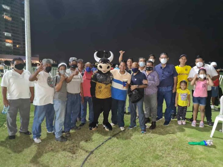 ¡Embisten! Toros Veracruz FC impone ley en su cancha