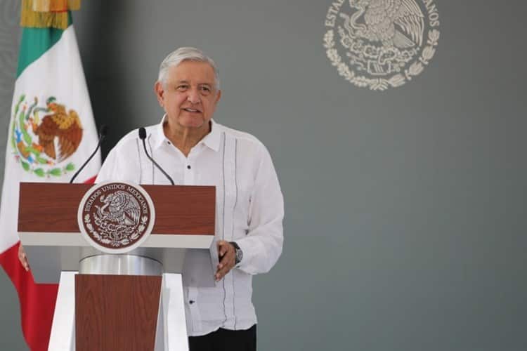 En Veracruz se ha avanzado mucho; Cuitláhuac da un buen ejemplo: AMLO