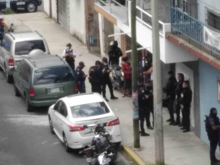 Al interior de su vivienda, hombre se suicida en colonia Ferrocarrilera, en Xalapa