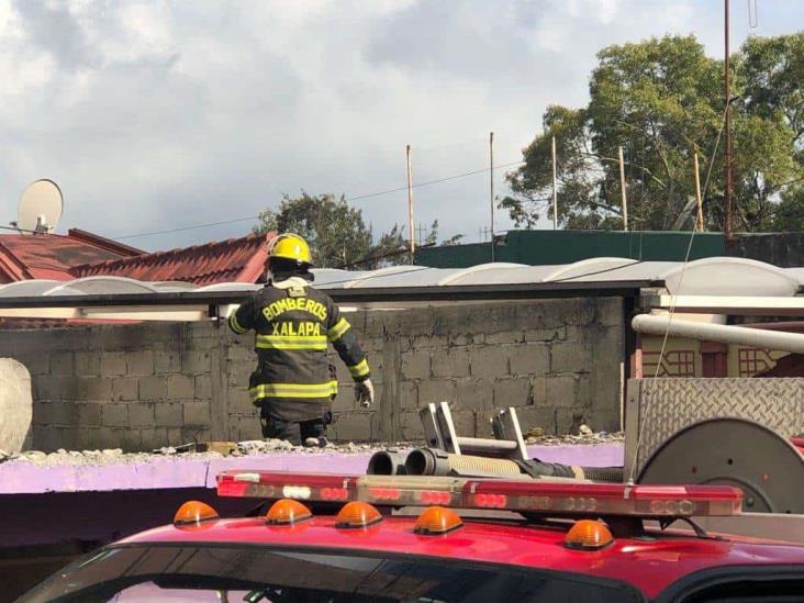 Se incendia casa utilizada como refugio de drogadictos en Xalapa; hay dos detenidos