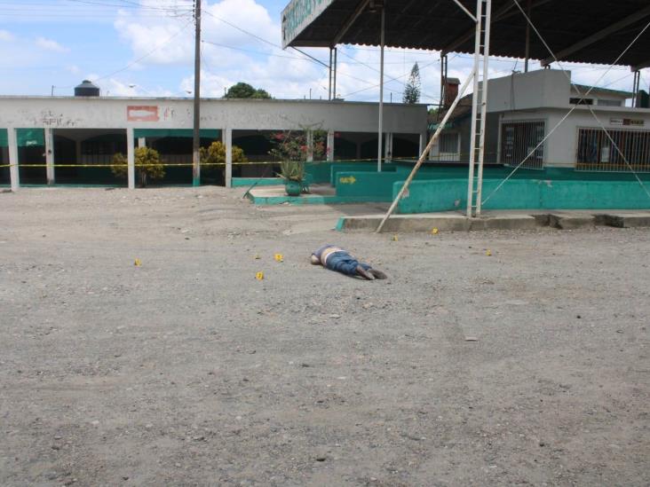 En Martínez de la Torre, asesinan a balazos a hombre mientras comía