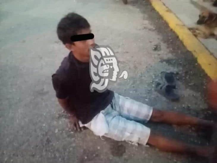 Casi linchan a joven tras asaltar y golpear a sexagenario en Acayucan 