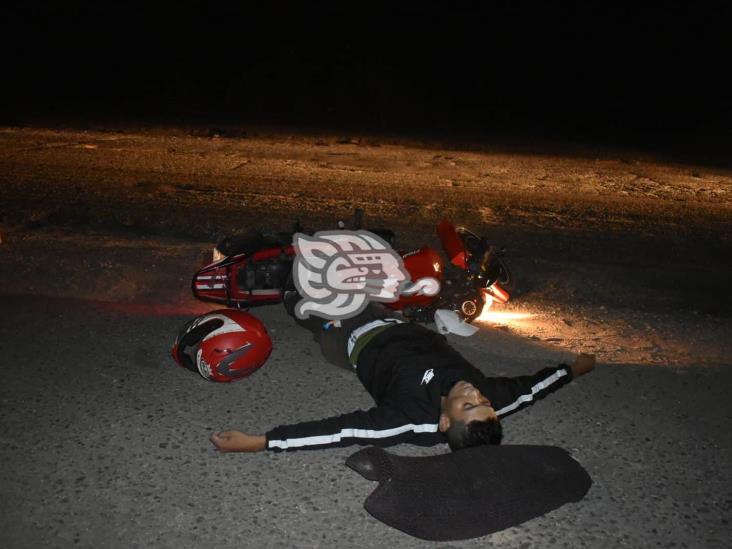 Disparan y asesinan a motociclista sobre la Transístmica en Texistepec 