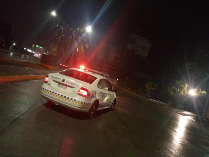 Se registra accidente entre dos unidades en calles de Boca del Río
