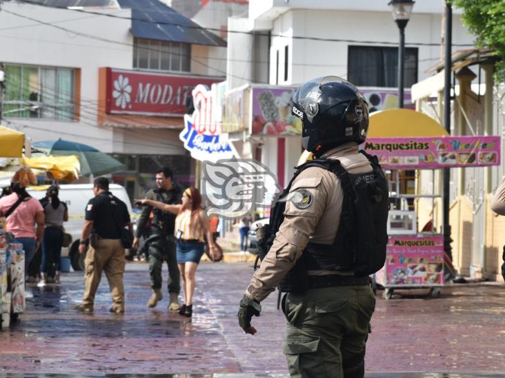 Asesinan a oficial de la Fuerza Civil en el centro de Acayucan 