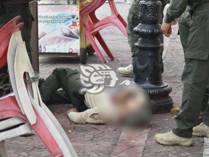 Asesinan a oficial de la Fuerza Civil en el centro de Acayucan 
