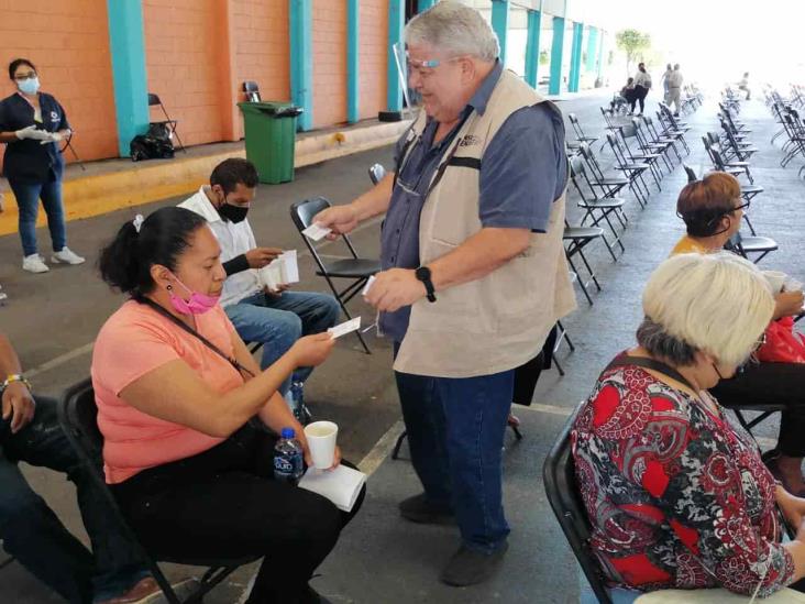 Justicia social, aplicación de vacuna vs covid para 18 años, en pueblos originarios