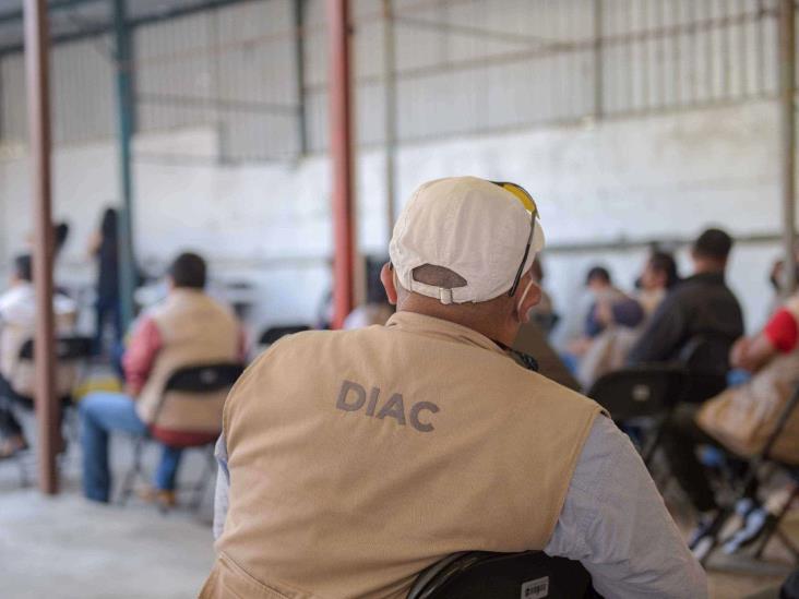 Inspectores de Comercio portarán cámaras en Xalapa