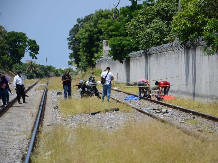 Hombre muere mutilado por tren en colonia Nuevas Esperanzas