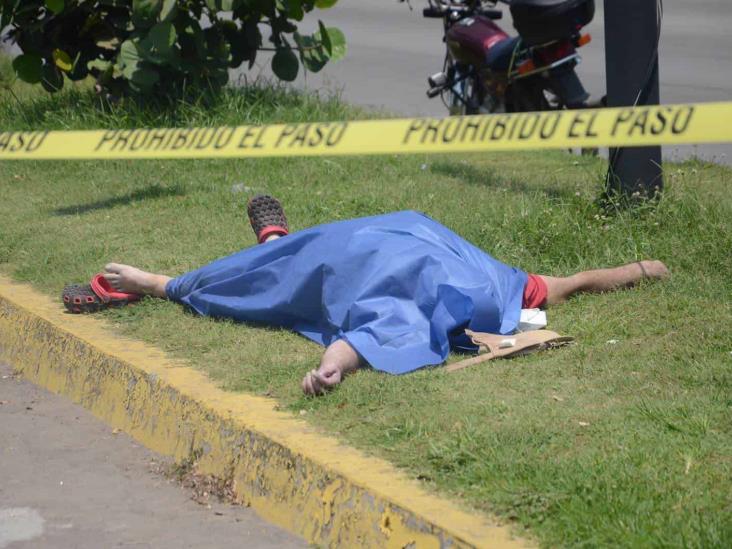 Hombre fallece de un infarto al corazón en calles de Veracruz