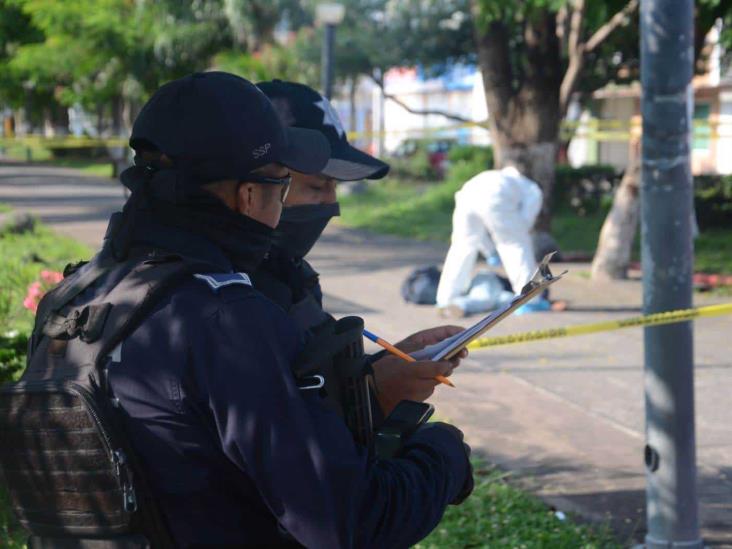 Hombre muere tras ser apuñalado en asalto por dos sujetos