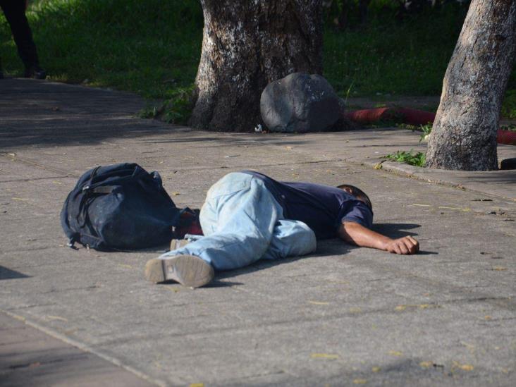 Hombre muere tras ser apuñalado en asalto por dos sujetos