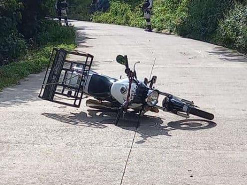 Joven hombre muere tras derrapar con su motocicleta en Aquila