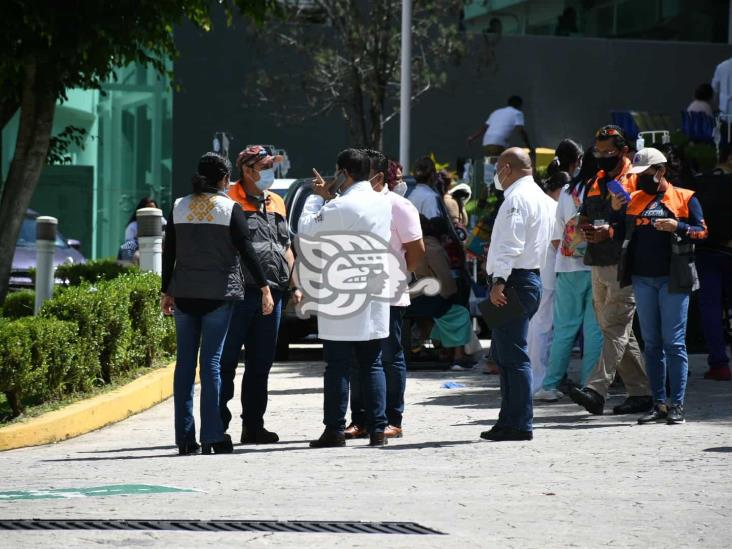 Evacúan Centro de Cancerología en Xalapa tras reporte de vibraciones