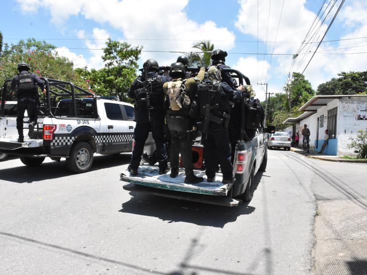 Reportan enfrentamiento armado en Ixtac; cuatro muertos y un policía herido