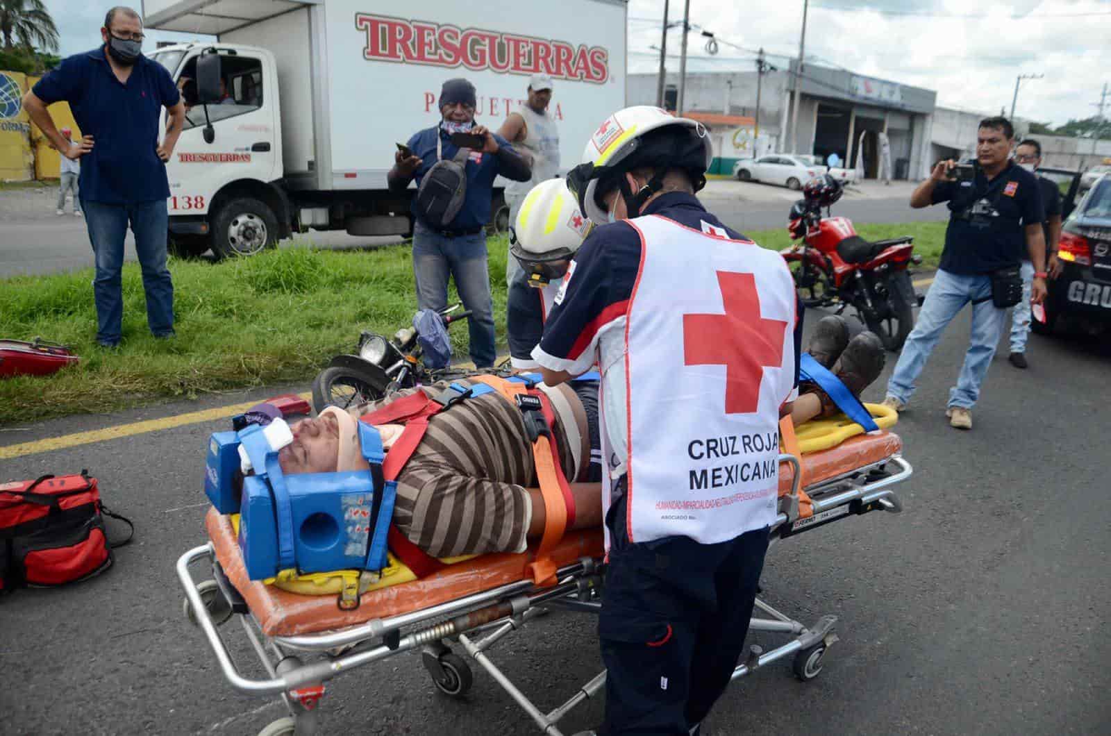 Motociclista Resulta Lesionado Tras Ser Impactado Por Vehículo En Veracruz