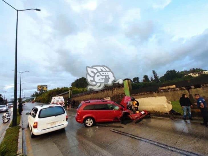 Fuerte accidente en la carretera Coatepec- Xalapa