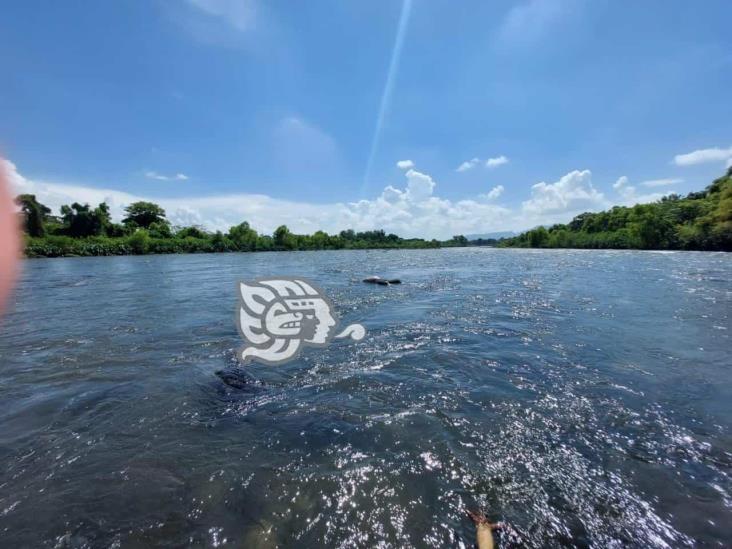 Encuentran cuerpo de hombre en estado de descomposición en el Río Bobos