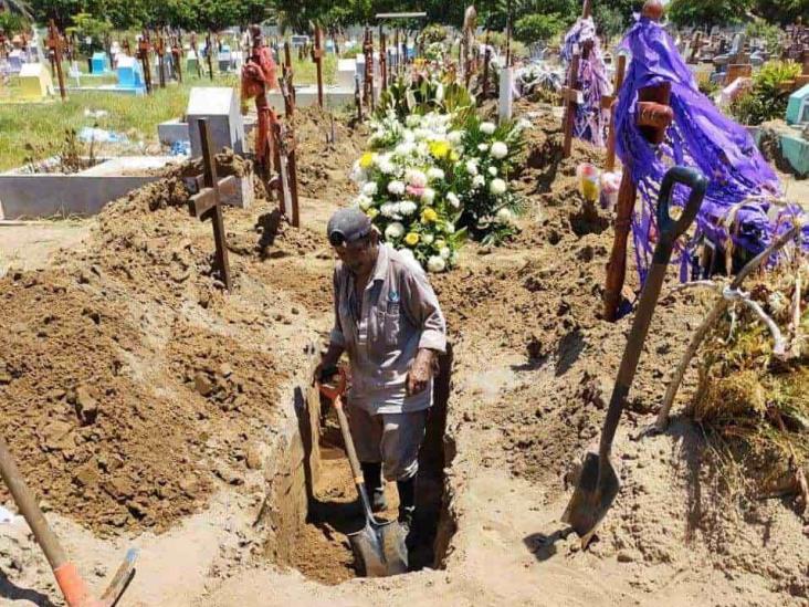 Pandemia por covid satura panteón de Veracruz; era algo que ya se advertía