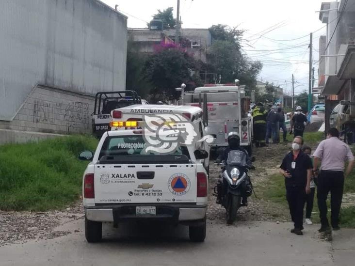 En la Carolino Anaya de Xalapa, fuga de gas causa explosión
