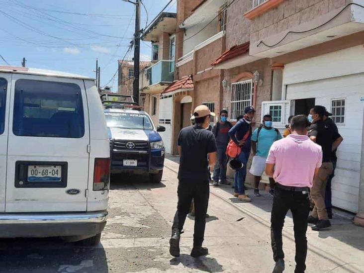 Joven obrero pierde la vida tras recibir descarga eléctrica en calles de Veracruz