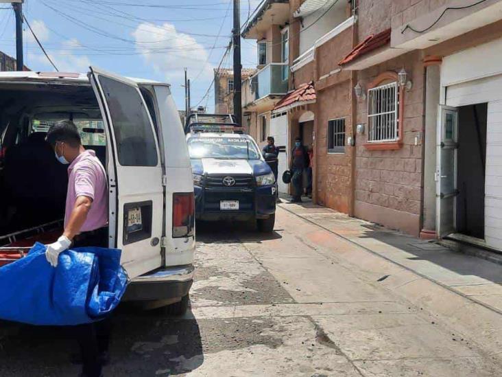 Joven obrero pierde la vida tras recibir descarga eléctrica en calles de Veracruz