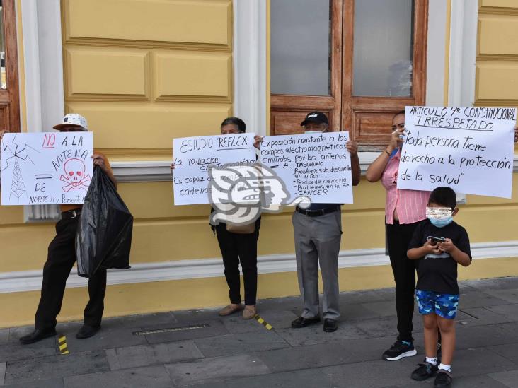 Siguen protestas contra antenas de telefonía en Orizaba