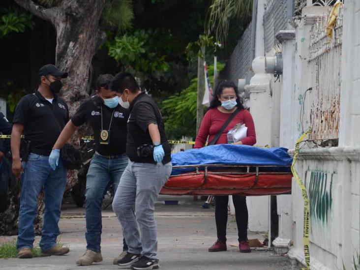 Hombre en situación de calle muere al interior de casa abandonada en Veracruz