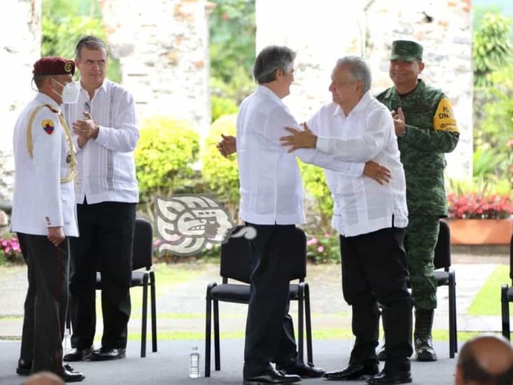 Conmemora AMLO 200 años de la Firma de los Tratados de Córdoba