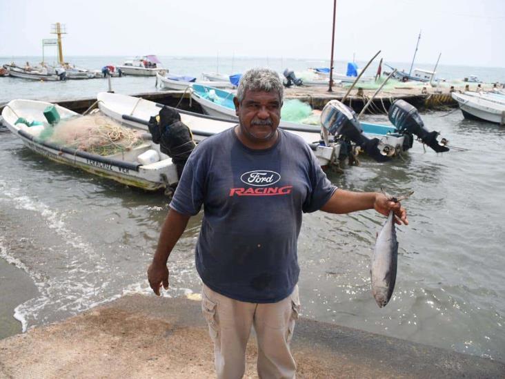 Pescadores sobreviven tras huracán y pandemia