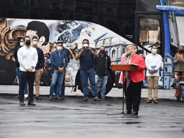 AMLO celebra los 200 años de los Tratados de Córdoba con autobuses conmemorativos ADO