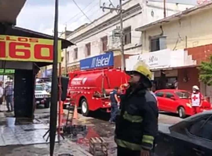 En Veracruz, se registra incendio en zona de mercados