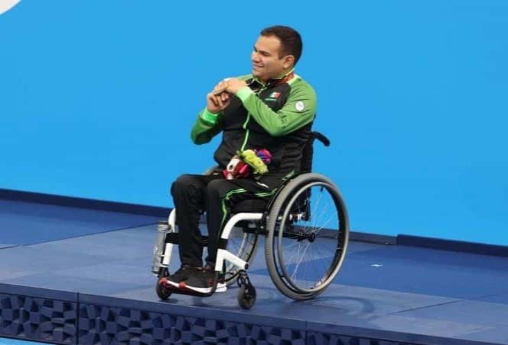Diego López, el xalapeño que ganó bronce en Paralímpicos de Tokio