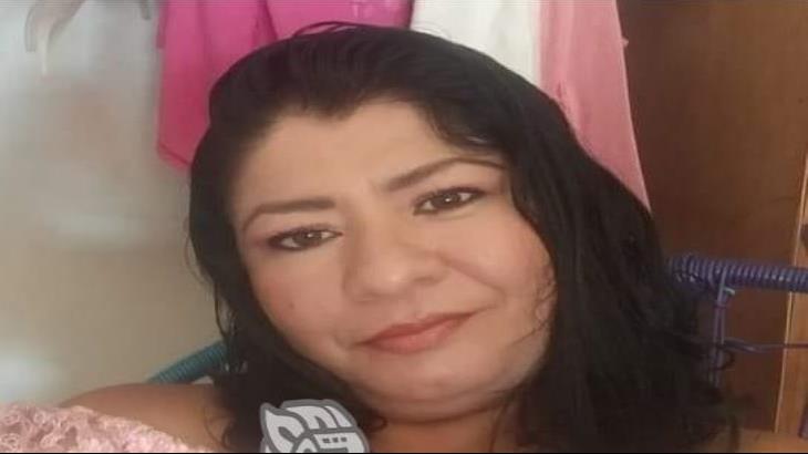 Localizan en Cosolea, vehículo de mujer desaparecida en Coatzacoalcos