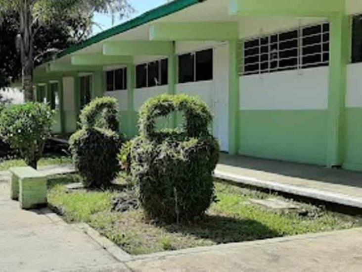 Secundaria Ignacio de la Llave de Coatepec, con un caso de Covid