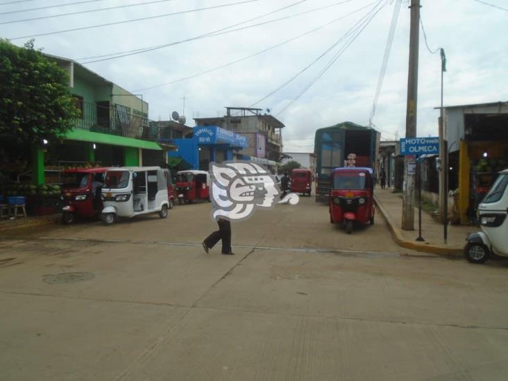 No tiene medicinas el Centro de Salud de Tatahuicapan