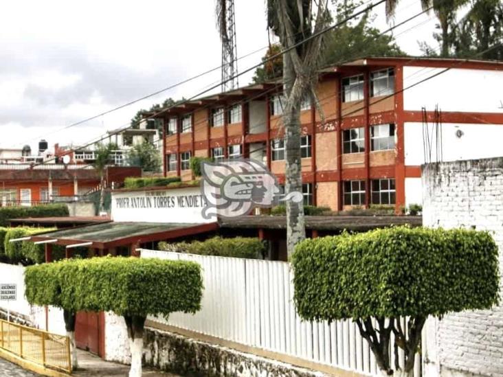 Tras caso de covid, alumnos de secundaria 3 en Xalapa regresan a clases presenciales