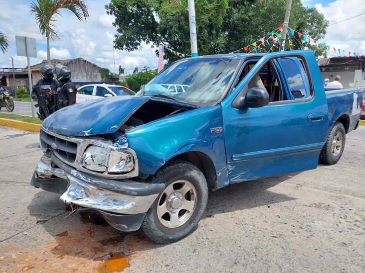 Trágico accidente deja dos personas lesionadas y cobra la vida de una bebe